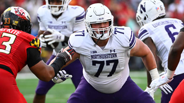 Northwestern offensive tackle Peter Skoronski